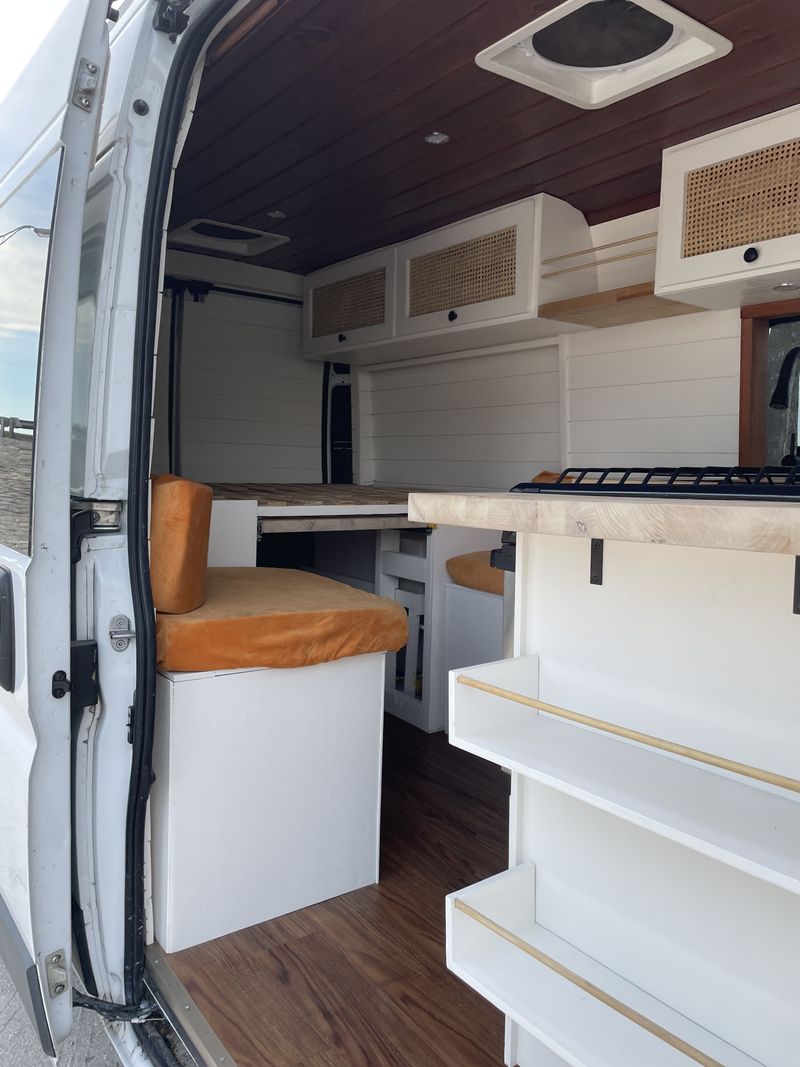 Picture 6/12 of a 2018 Ram Promaster for sale in Sarasota, Florida