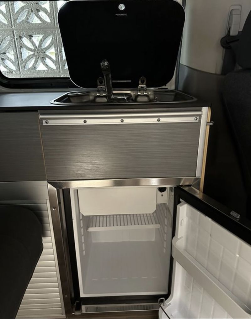 Camper Van For Sale: 2017 Recon NV200 Camper with Pop-Up