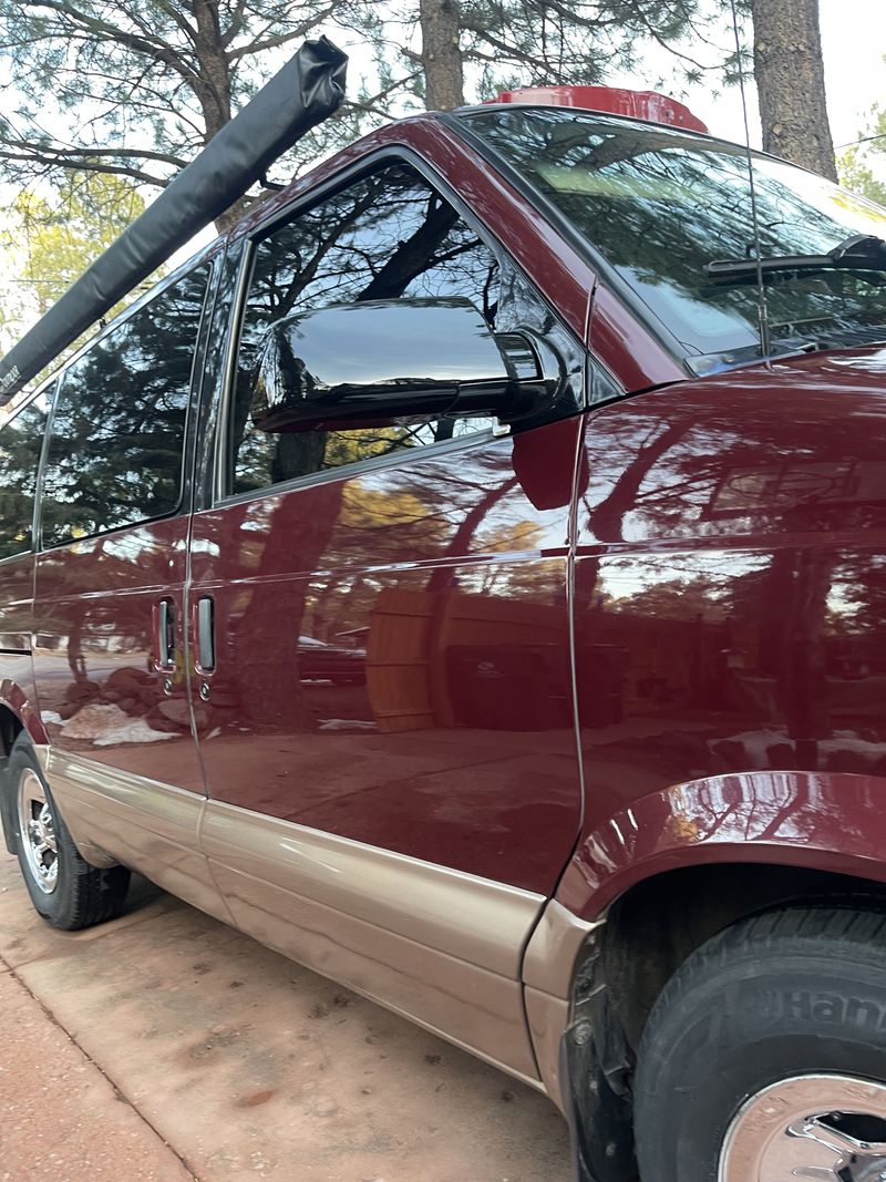 Picture 3/34 of a 2001 Chevy Astro for sale in Flagstaff, Arizona