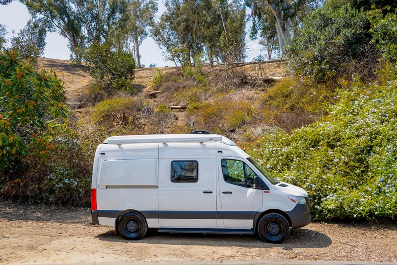 Picture 3/10 of a Mercedes Benz Sprinter Texino Switchback 2.0 Campervan for sale in Los Angeles, California