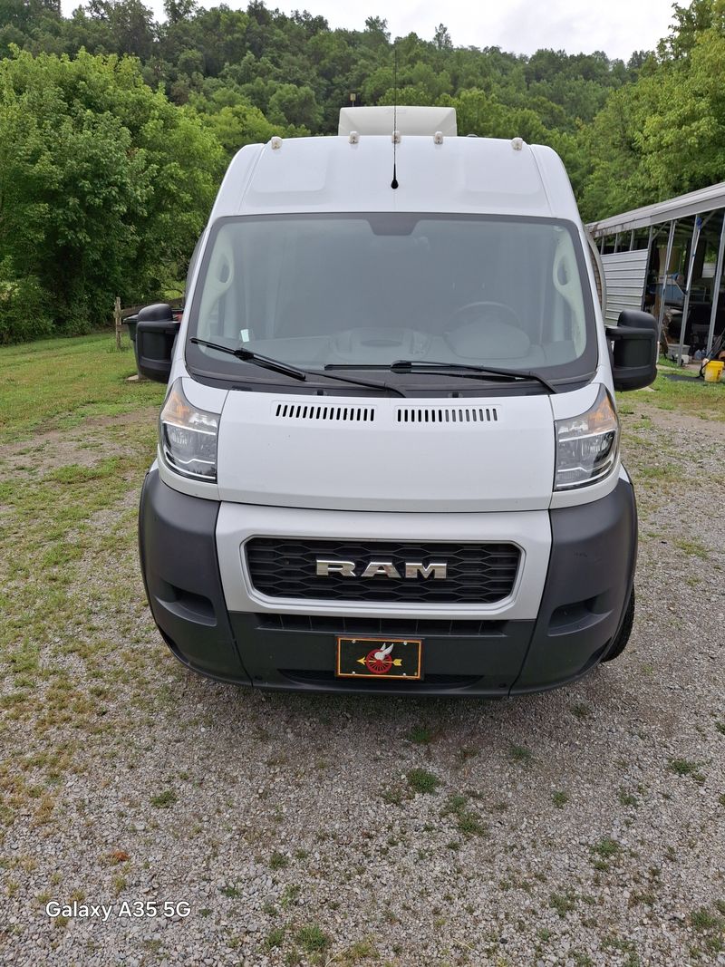 Picture 4/21 of a 2021 Promaster 159 EXT twin bed camper for sale in Thorn Hill, Tennessee