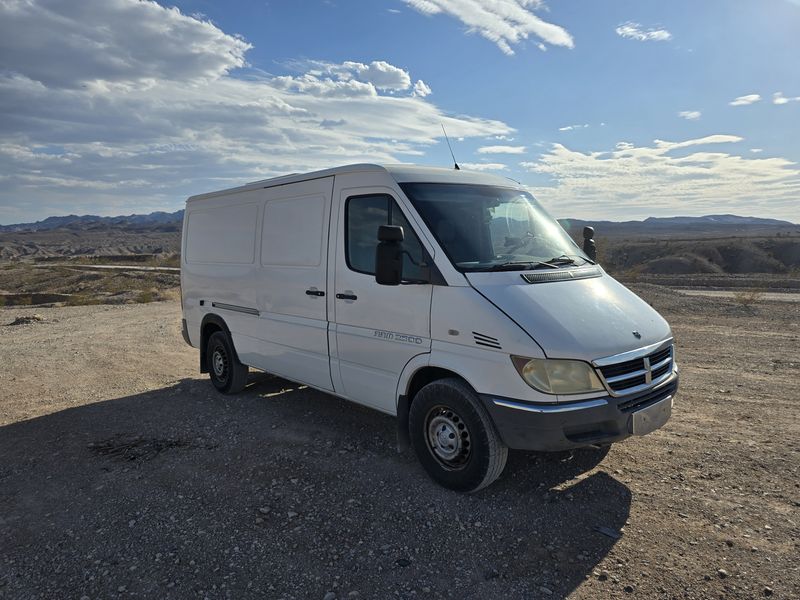 Picture 2/16 of a 2006 Dodge Sprinter for sale in Henderson, Nevada