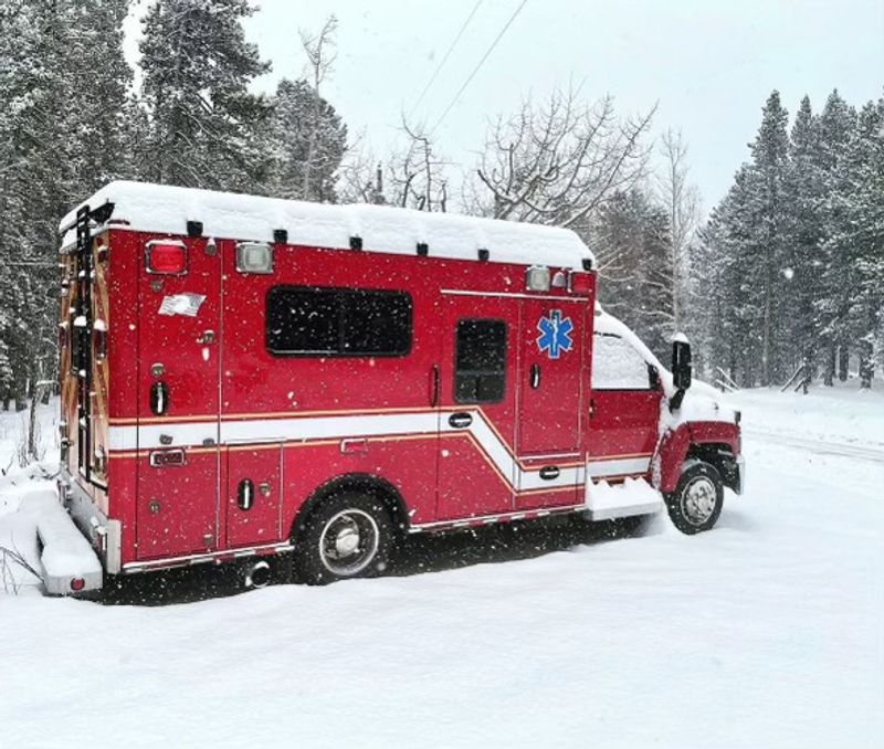 Picture 3/15 of a 2009 Chevy Kodak C4500 - AmbuRITZ for sale in Evergreen, Colorado