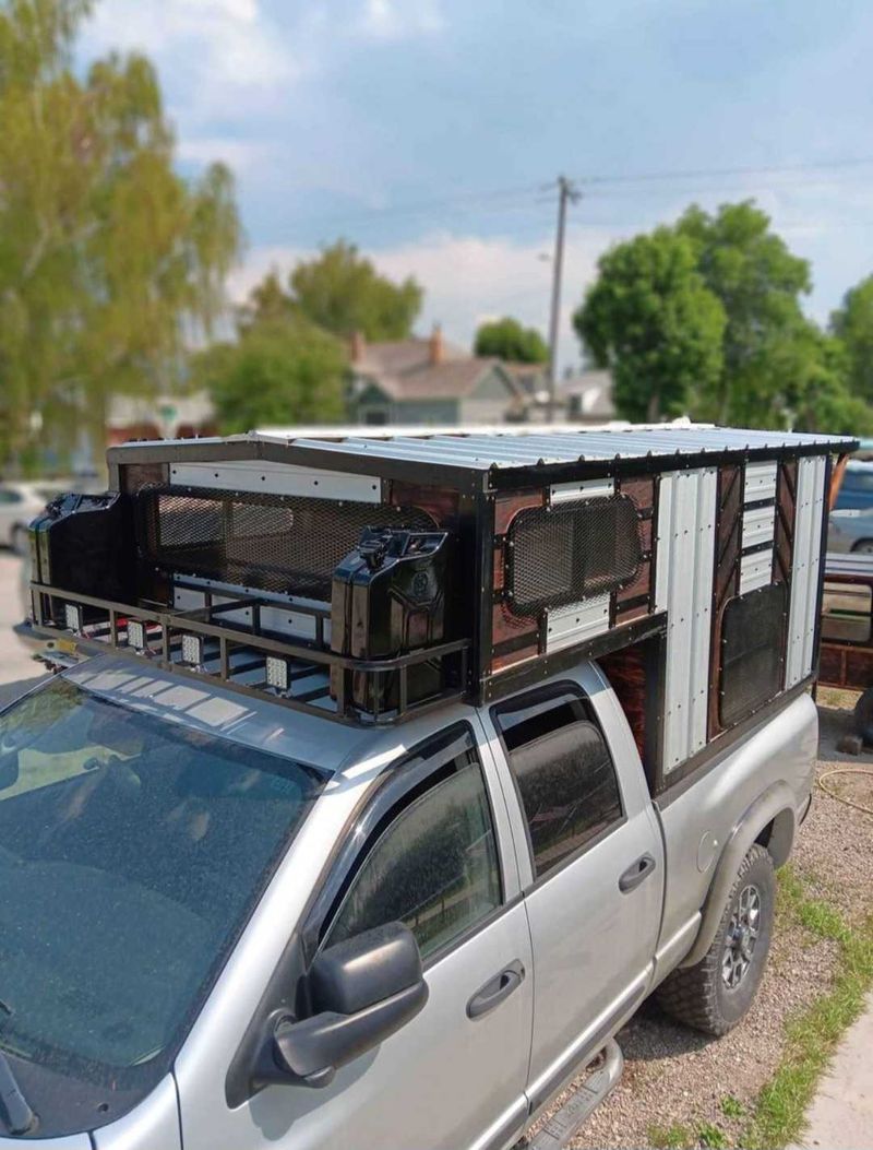 Picture 1/9 of a ROAD WARRIOR NOMAD Tiny House for sale in Deer Lodge, Montana