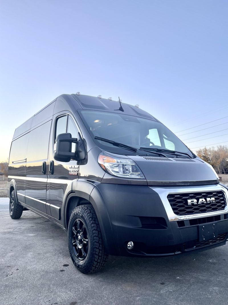 Picture 3/26 of a 2022 159 ALL SEASON RAM Promaster Black&Tan for sale in Denver, Colorado