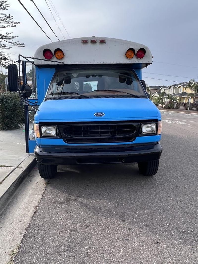 Picture 2/6 of a 2002 E450 7.3 turbo diesel short bus  for sale in Salt Lake City, Utah