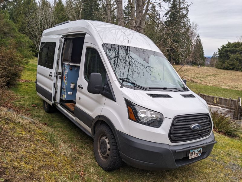 Picture 1/14 of a Beautiful All-Season Van Build for sale in Bellingham, Washington