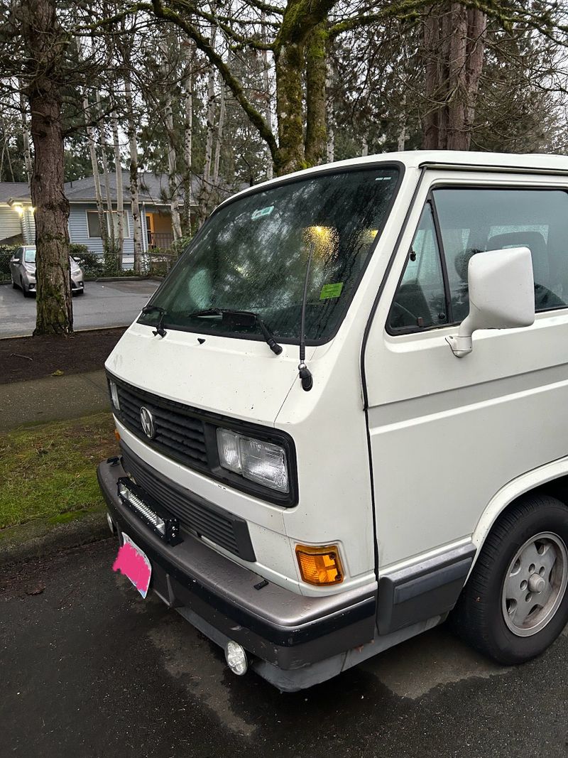 Picture 2/4 of a 1990/91 VW Vanagon for sale in Seattle, Washington
