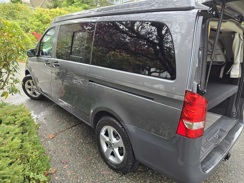 Picture 5/12 of a 2021 mercedes metris peace van for sale in Seattle, Washington