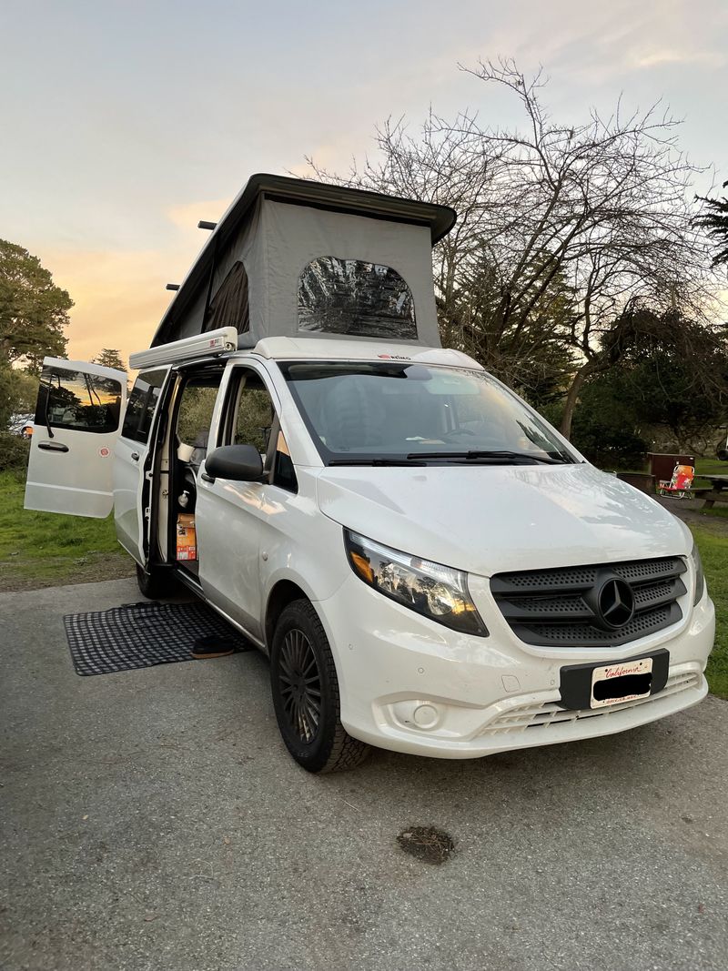 Picture 1/16 of a 2019 Mercedes Metris for sale in Sacramento, California