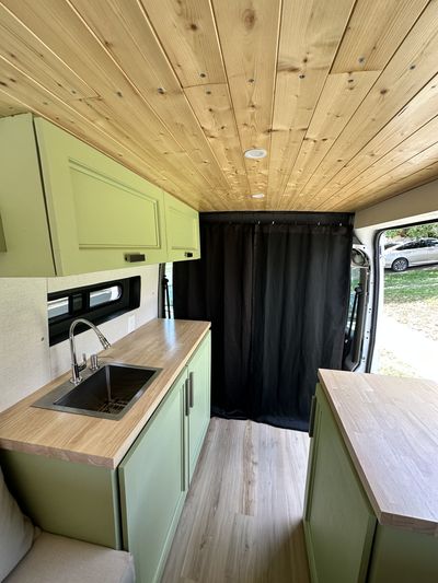 Picture 5/39 of a 2020 Ram ProMaster 2500 Off-Grid Camper Van for sale in Austin, Texas