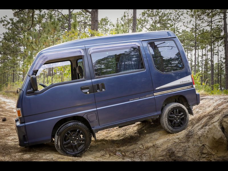 Picture 2/34 of a 1994 Subaru Sambar Dias II for sale in Fayetteville, North Carolina