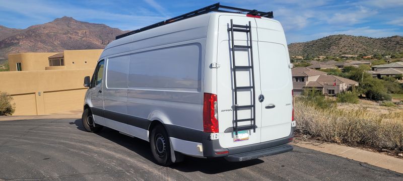 Picture 3/9 of a Custom 2021 Professionally Built Mercedes Sprinter Campervan for sale in Simi Valley, California