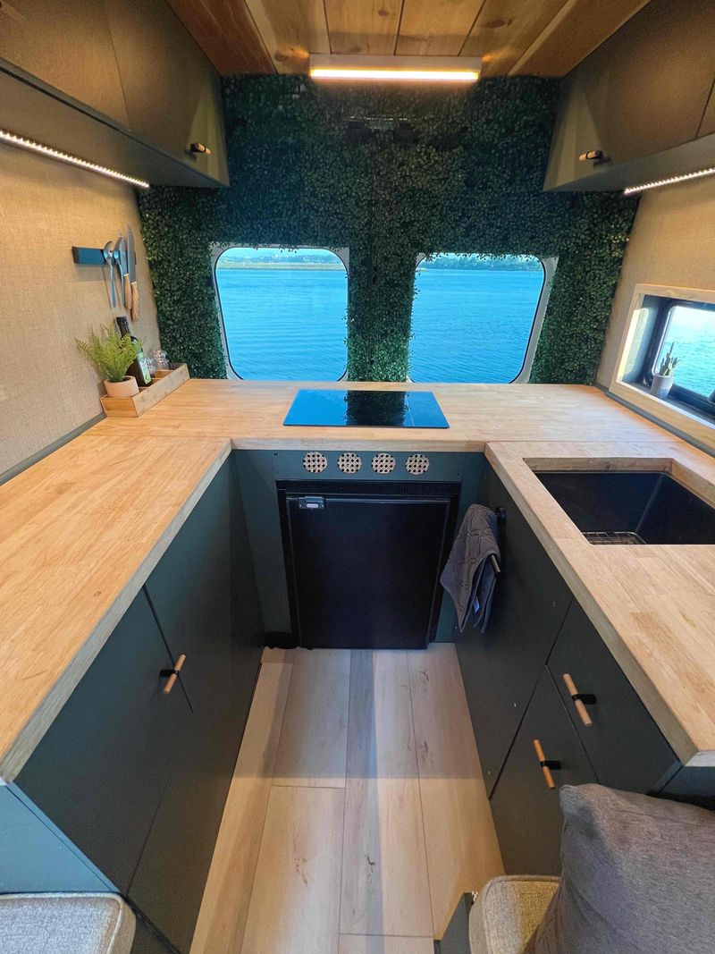 Picture 6/11 of a NEW: "Jazz" 2019 ProMaster Luxury Lounge on Wheels  for sale in San Diego, California