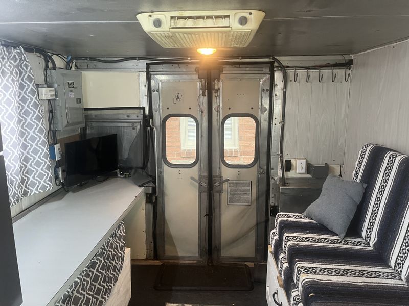 Picture 5/18 of a Camper Van/RV for sale in Louisville, Kentucky