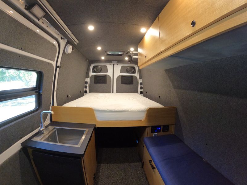 Picture 3/17 of a 2019 Mercedes Sprinter Van Full build out  for sale in Portland, Oregon