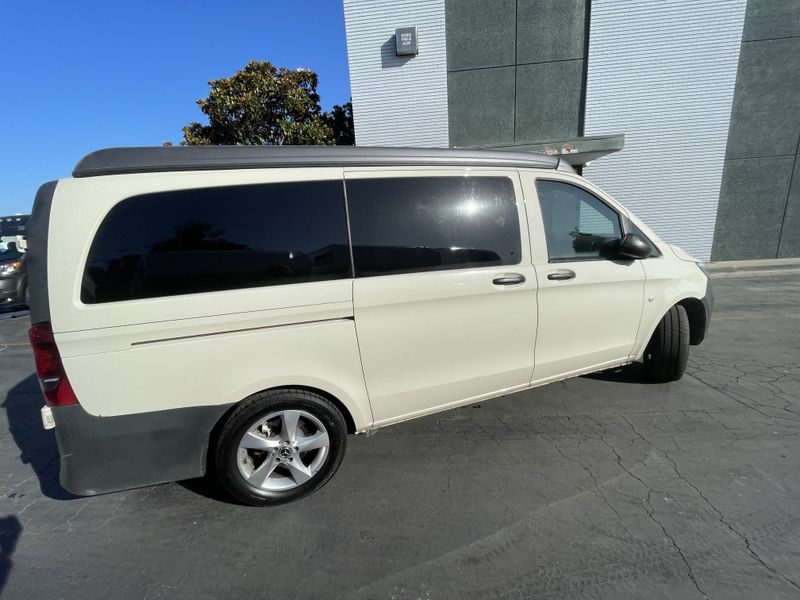 Picture 4/11 of a Mercedes-Benz Metris Camper 2022 for sale in Carson, California