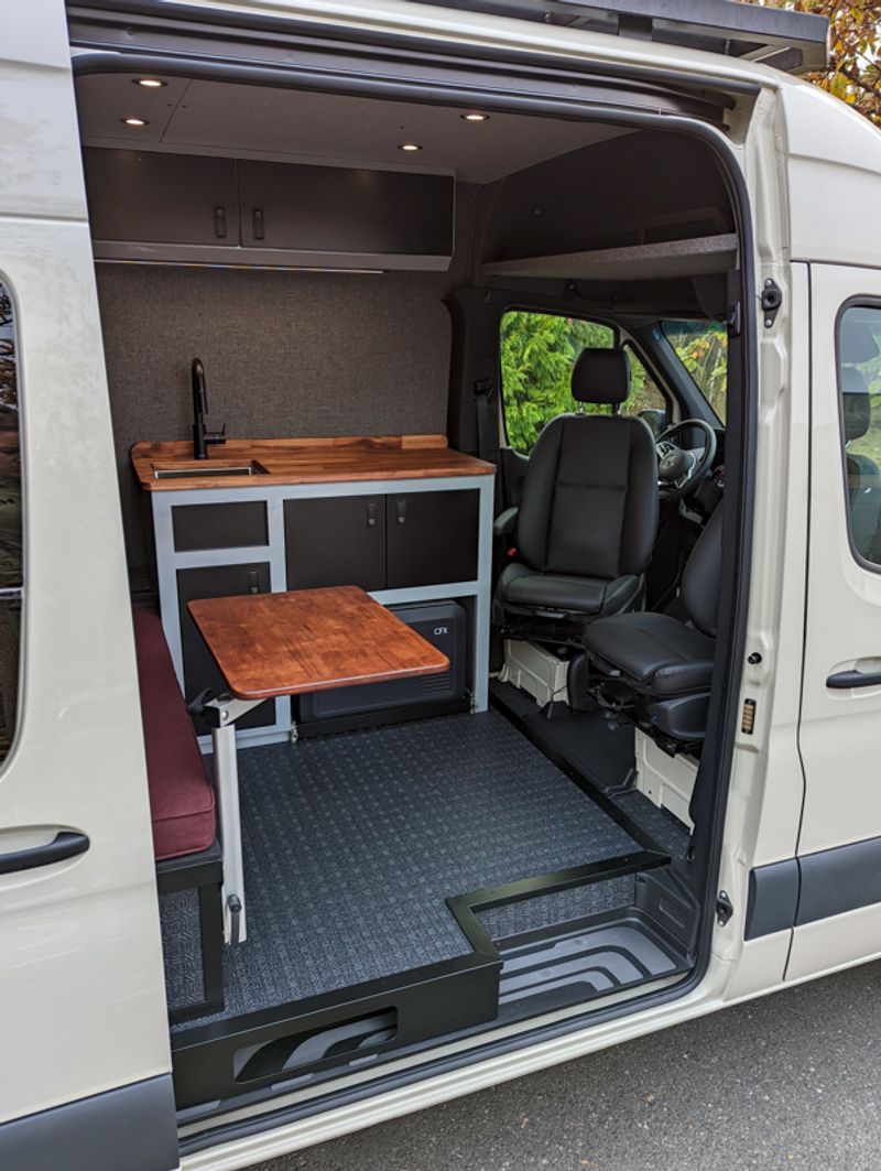 Picture 4/9 of a 2022 Mercedes Sprinter 4×4:  TSR 144 for sale in Bellingham, Washington