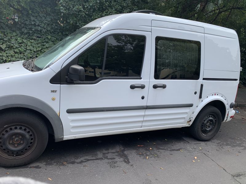 Picture 1/5 of a AS IS- Mechanical issues- Starts  for sale in Palo Alto, California