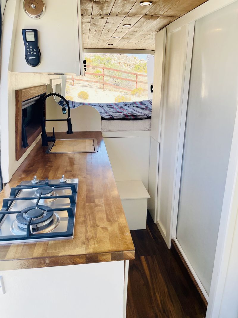 Picture 5/35 of a Stealth Fully Loaded 2019 Sprinter High Roof Campervan 170" for sale in San Diego, California
