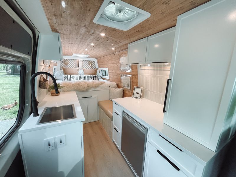 Picture 3/37 of a 2023 Mercedes Benz Sprinter 2500  for sale in Nashville, Tennessee