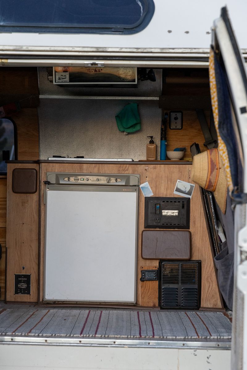 Picture 3/29 of a 1988 Ford E250 for sale in Virgin, Utah