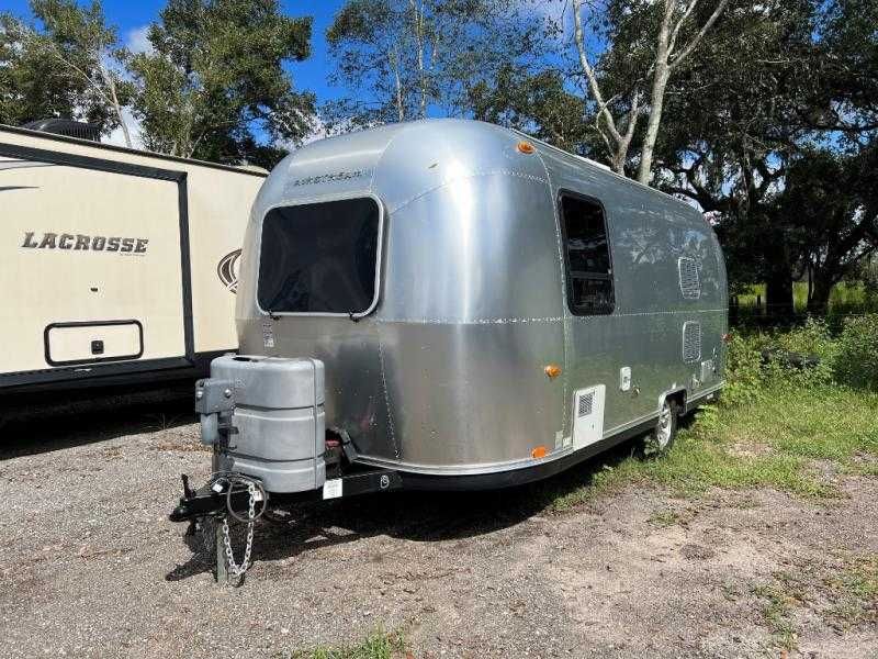 Picture 3/14 of a 2008 airstream sport safari 22' for sale in Homestead, Florida