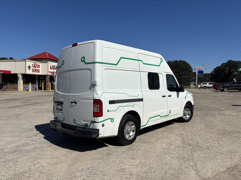 Picture 3/11 of a 2012 Nissan nv2500 for sale in West Monroe, Louisiana
