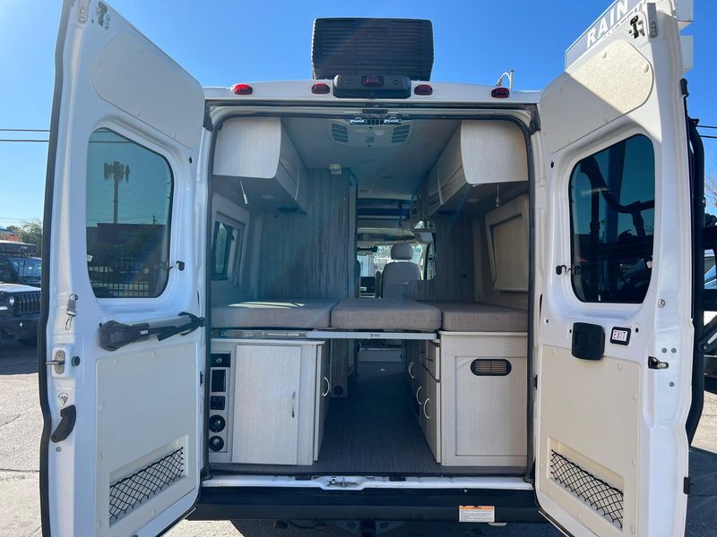 Picture 4/27 of a Thor 2023 Tellaro 20A - RAM 3500 Pro Master for sale in Las Vegas, Nevada