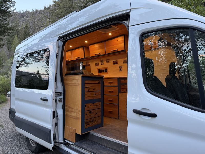 Picture 3/28 of a 2020 Ford Transit Extended High Roof for sale in Winthrop, Washington
