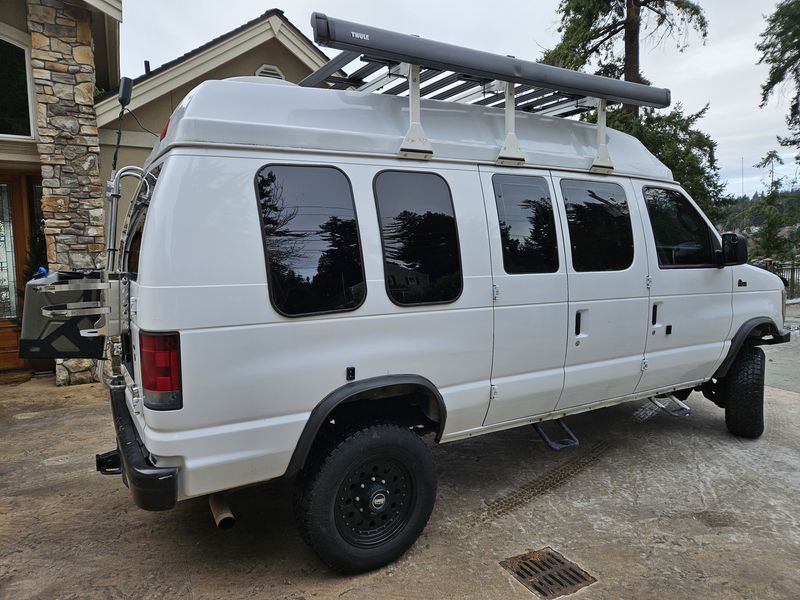 Picture 4/20 of a 2009 Ford Econoline E350 4X4 4wd Van Quigley 103K miles for sale in Seattle, Washington