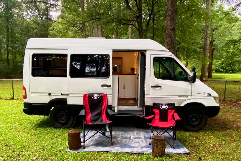 Picture 2/25 of a 2006 Dodge Sprinter 2500 for sale in Roswell, Georgia