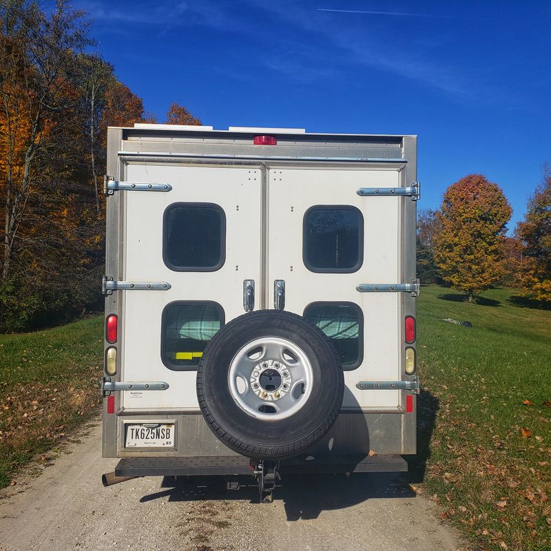 Picture 4/16 of a 2004 Chevy G3500 Box Van W / 29,300 original miles. for sale in Wabash, Indiana