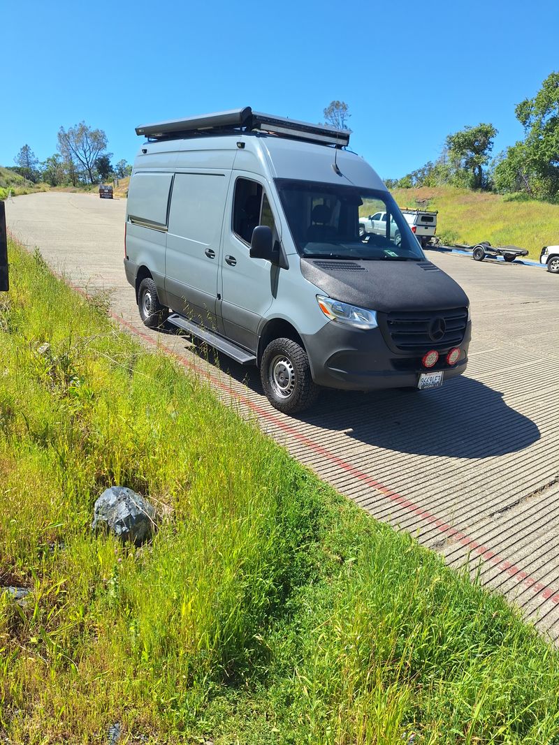 Picture 1/44 of a 2022 Mercedes Sprinter 3lv6 turbo diesel 4x4 for sale in Santa Rosa, California