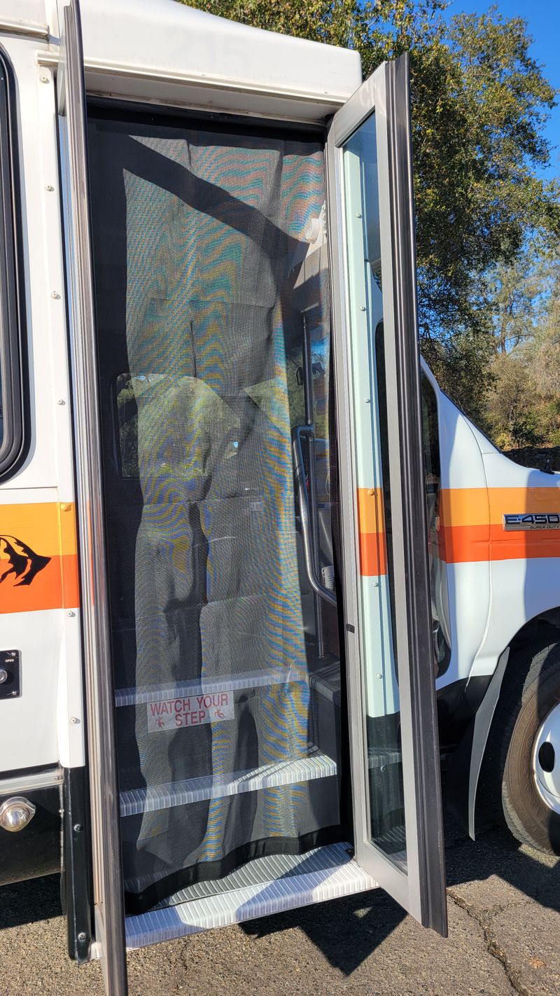 Picture 5/26 of a 2008 Ford E450 Paratransit Shuttle Bus Conversion for sale in Citrus Heights, California