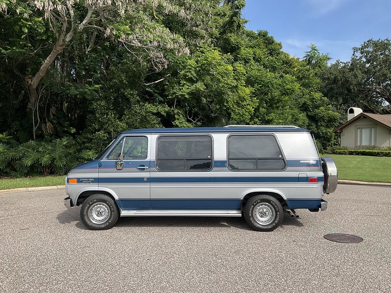 Picture 2/35 of a Chevy G20 Conversion Camper ALL Original for sale in Orlando, Florida