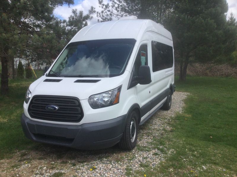 Picture 4/27 of a 2015 High Roof Transit 350 for sale in Highland, Michigan