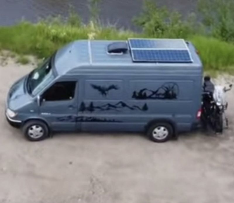 Picture 2/15 of a 2006 sprinter Van 2500 high top for sale in Roper, North Carolina