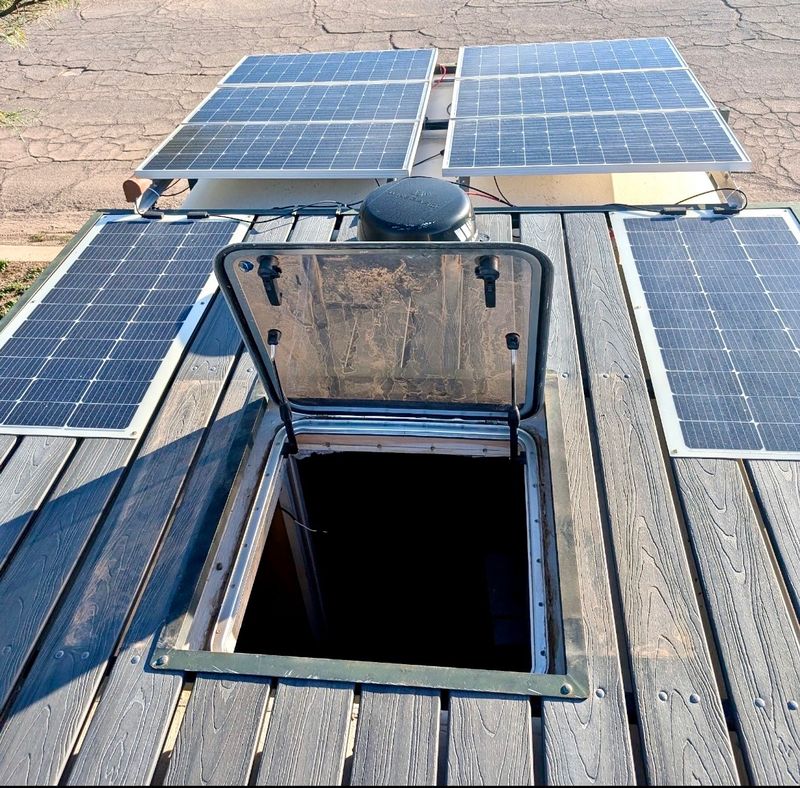 Picture 3/10 of a Ford e450 7.3L Powerstroke- 26 feet for sale in Madison, Wisconsin