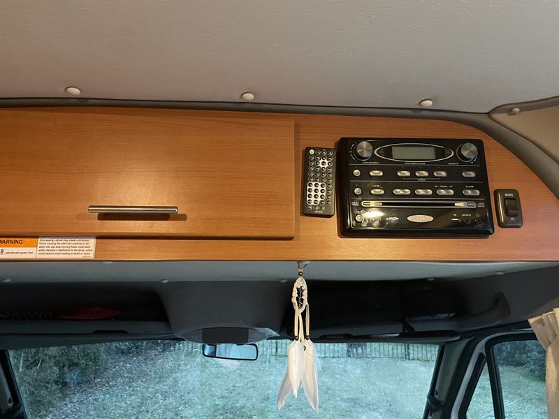 Picture 5/14 of a 2013 Mercedes Winnebago 70A for sale in New Bern, North Carolina