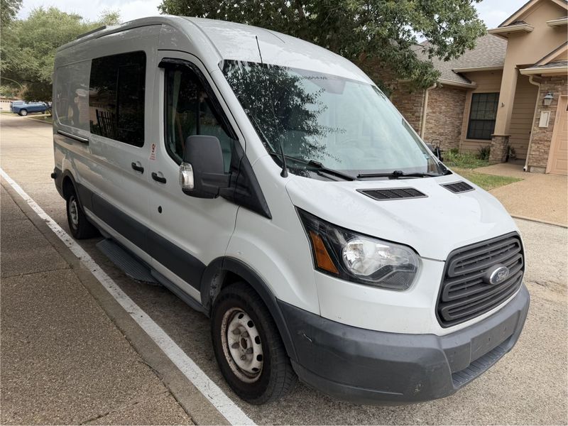 Camper Van For Sale: 2018 Ford Transit 150 med roof camper van