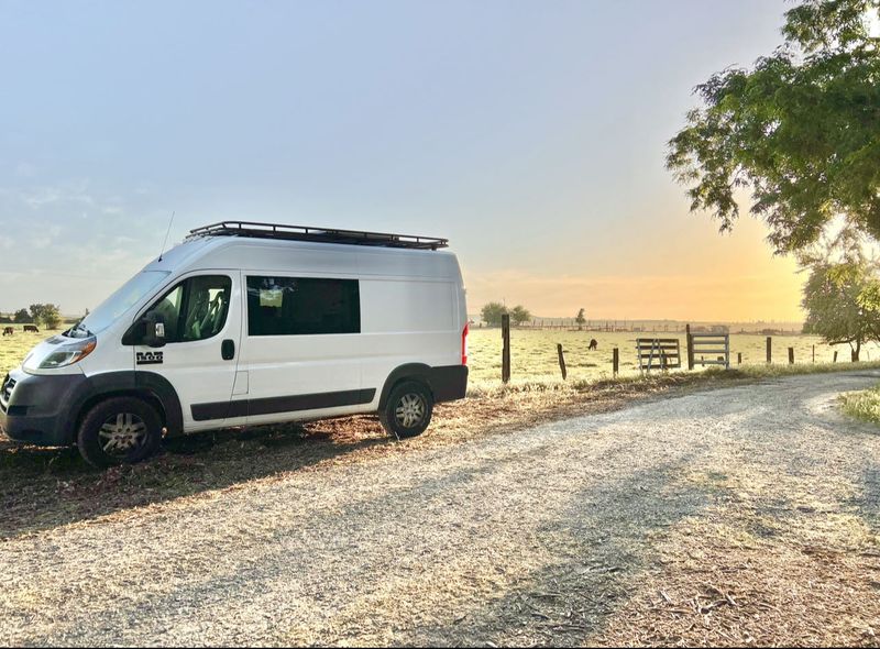 Picture 3/12 of a 2018 Ram Promaster 1500 for sale in La Palma, California