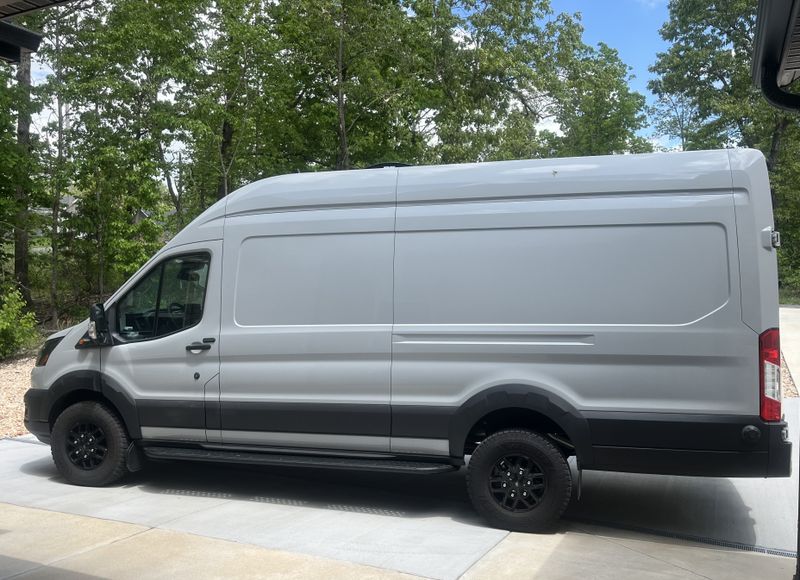 Picture 2/18 of a 2023 Transit Trail 350 HR Extended - Day Tripper Build for sale in Bella Vista, Arkansas