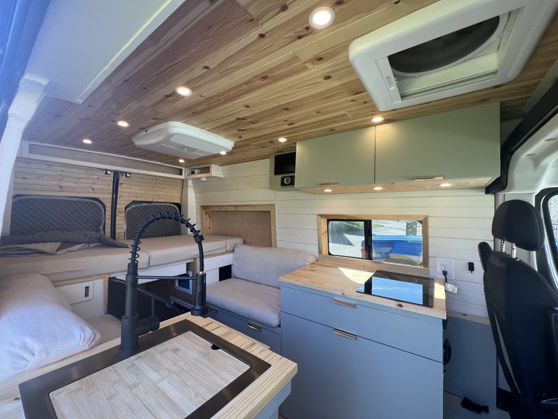 Picture 2/19 of a 2021 Ram ProMaster 2500 FWD | Luxury Off-Grid Build for sale in Franklin, Tennessee