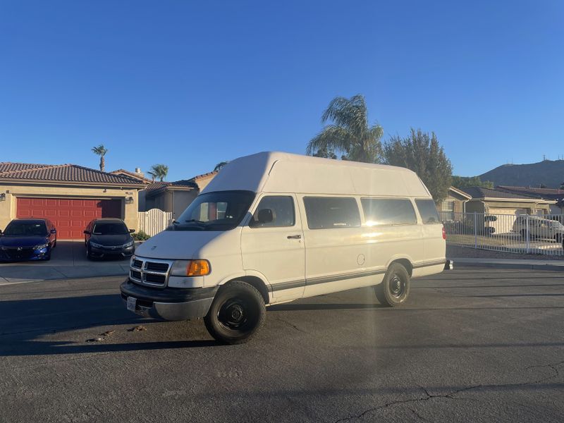 Picture 2/20 of a 1998 Dodge Campervan for sale in Riverside, California