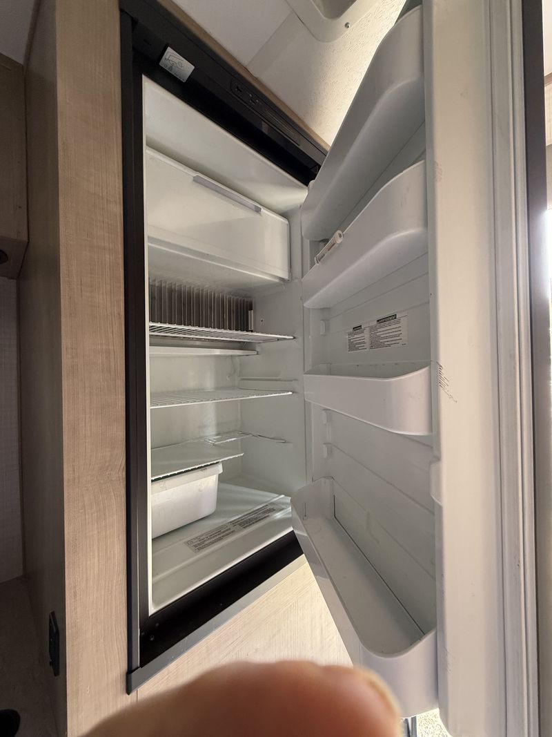 Picture 5/7 of a 2023 Palomino model 1806 hard side for sale in Spray, Oregon