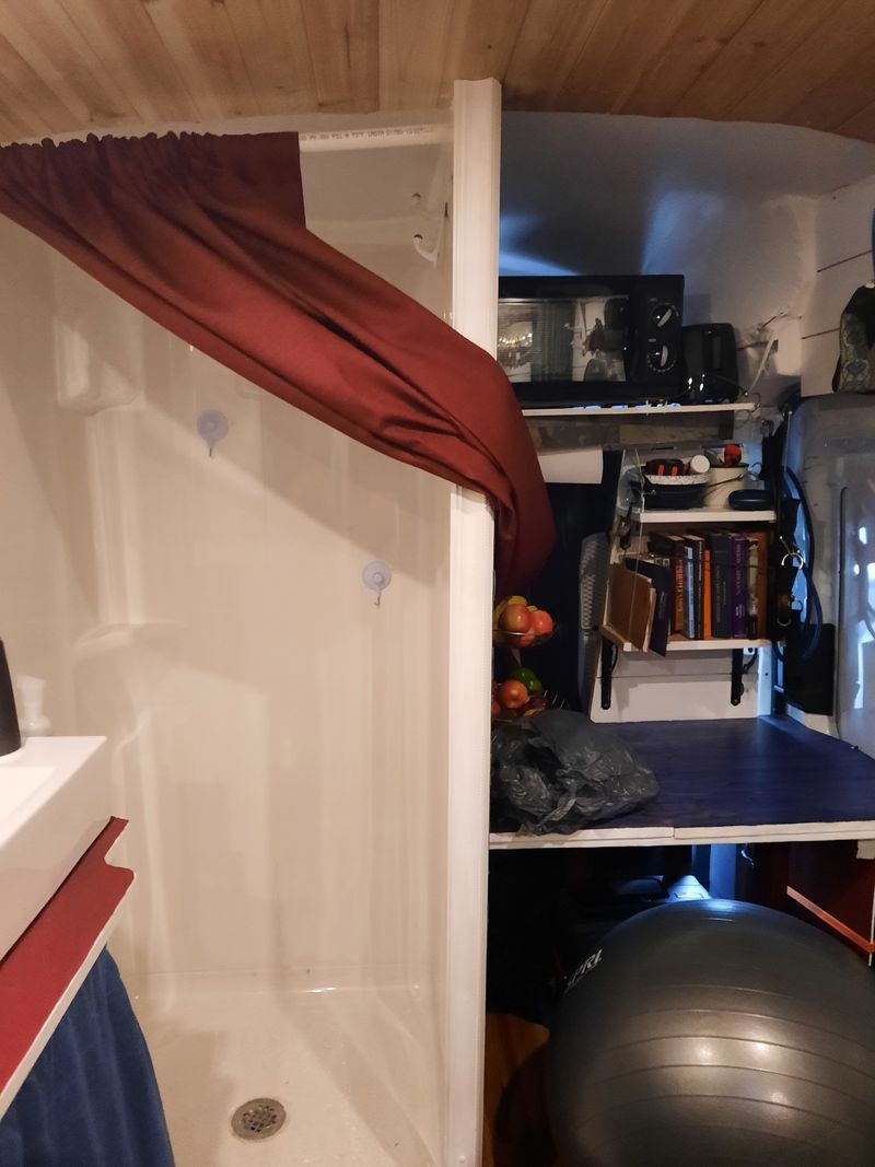 Picture 4/36 of a 2019 Ford Transit High Roof W/ Office & Full Shower for sale in Asheville, North Carolina