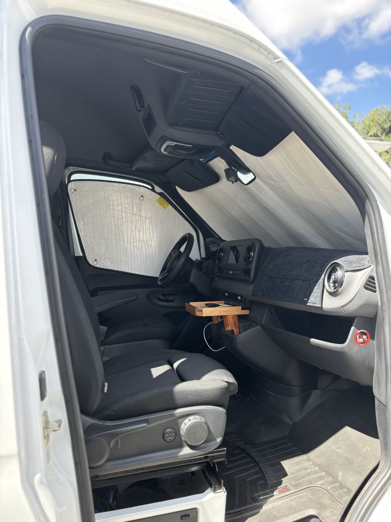 Picture 2/37 of a Low miles 2019 Mercedes Sprinter 2500 Turbo Diesel 3.0 V6   for sale in Monrovia, California
