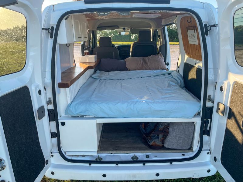 Picture 2/24 of a 2016 Nissan NV200 Camper Van for sale in Saint Petersburg, Florida