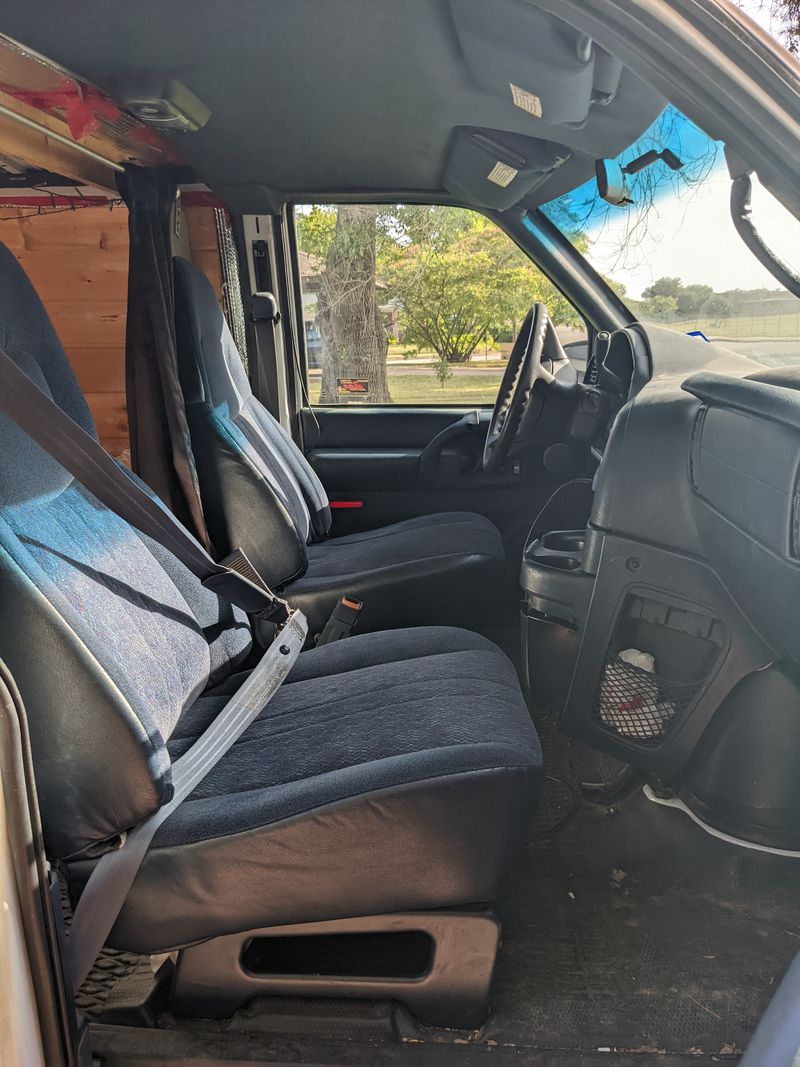 Picture 4/9 of a 2001 GMC Safari - Campervan Buildout for sale in Austin, Texas